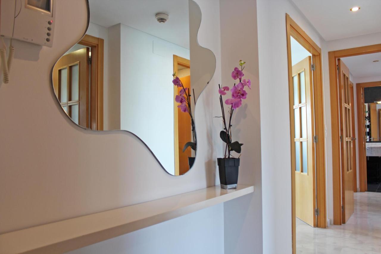 Highrise Apartment With Stunning Views From Private Balcony 85 เบนิดอร์ม ภายนอก รูปภาพ